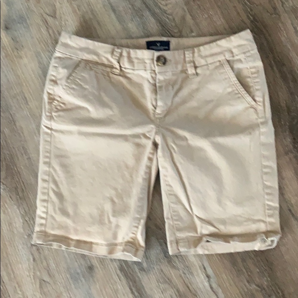 American Eagle Bermuda shorts